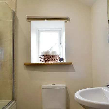 Little Grans Cowling